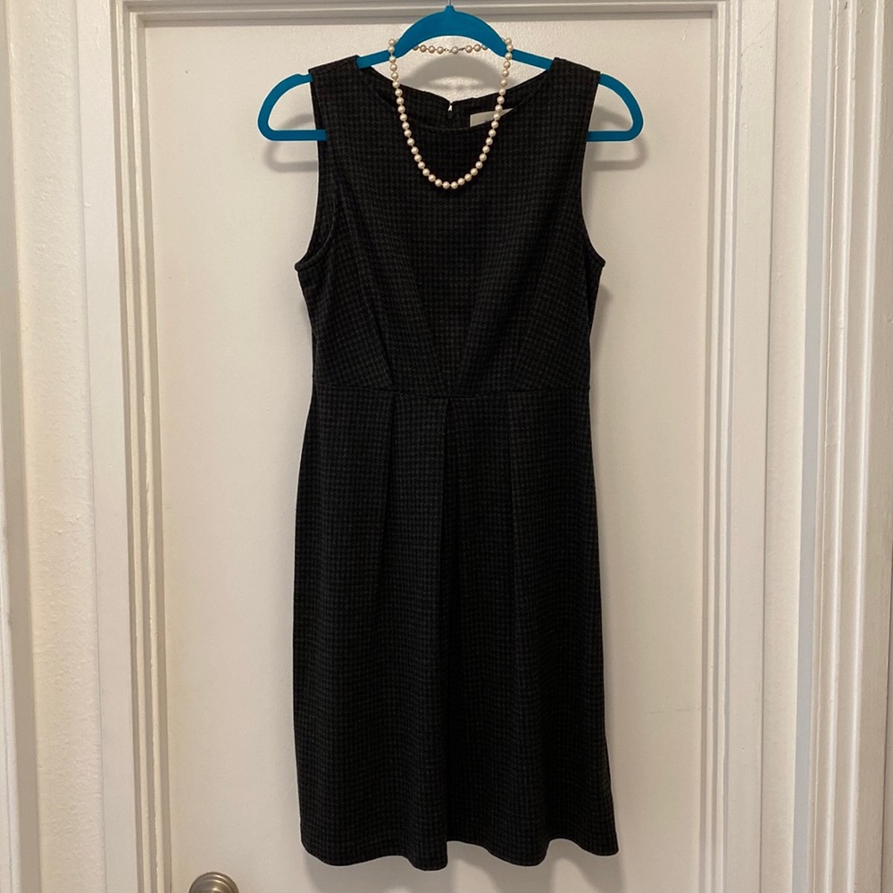Dress Classic Sleeveless Jumper-Style